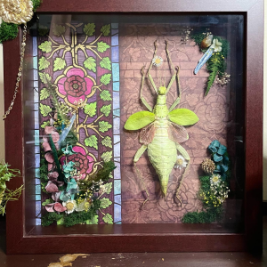 Stick bug with Citrine